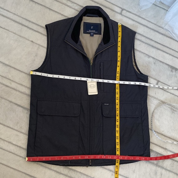 Women’s “Façonnable” lightweight dark blue vest! Outdoor activities! Walking M - Picture 10 of 17